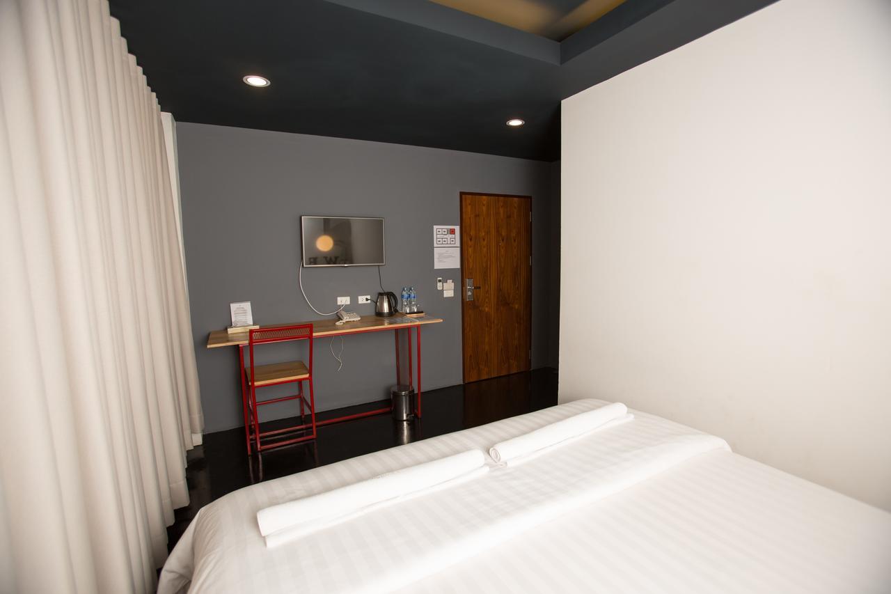 Give Me 5 Hostel Чиангмай Экстерьер фото